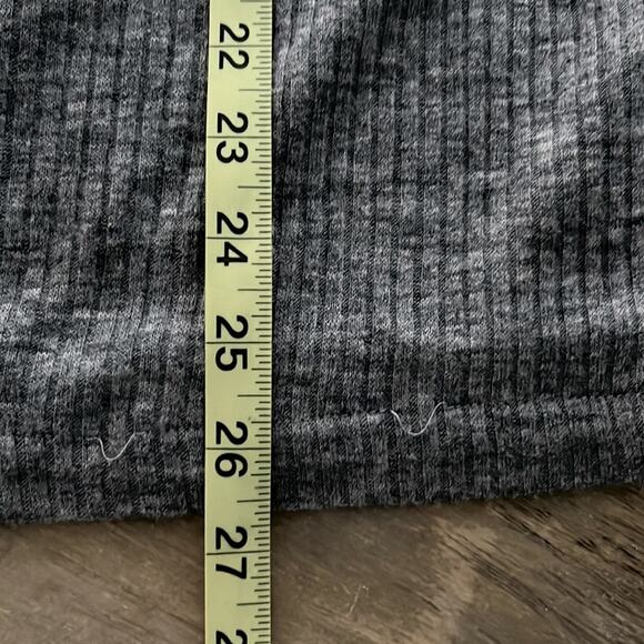 One Teaspoon Gray Ribbed Knit Pencil Skirt Size S - Picture 6 of 8